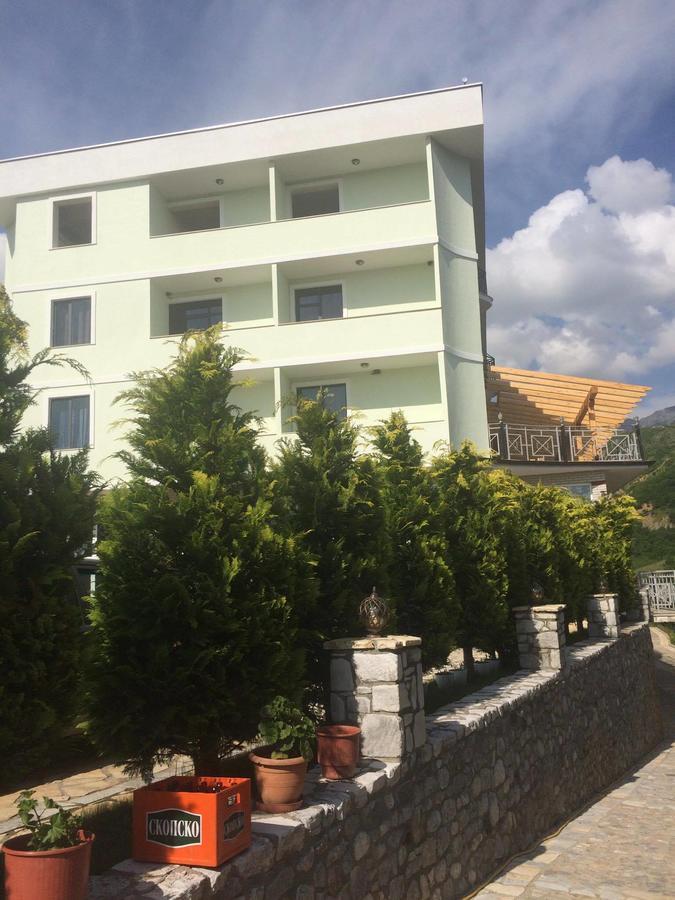 Hotel Natyra E Qete Peshkopi 外观 照片